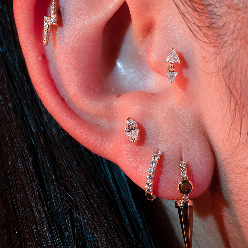 Invisible Set Triangle Diamond Dangle Threaded Earring /YG