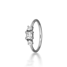 9.5mm 2mm Diamond Princess Ring /WG