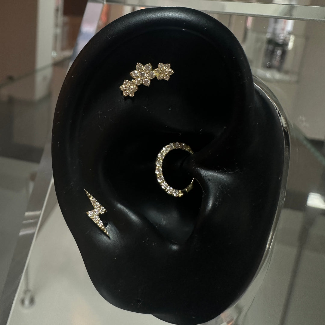 PB 3 Flower Cluster Threaded Stud /YG