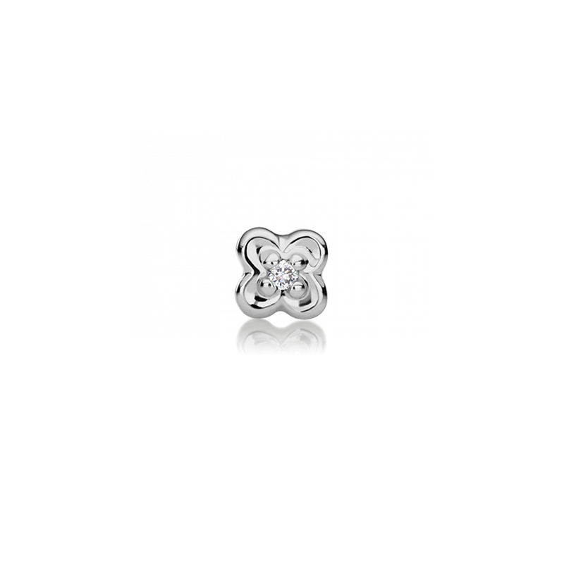 Diamond Lucky Clover Threaded Stud /WG